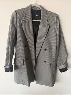 Zara Black & White Houndstooth Double-Breasted Blazer